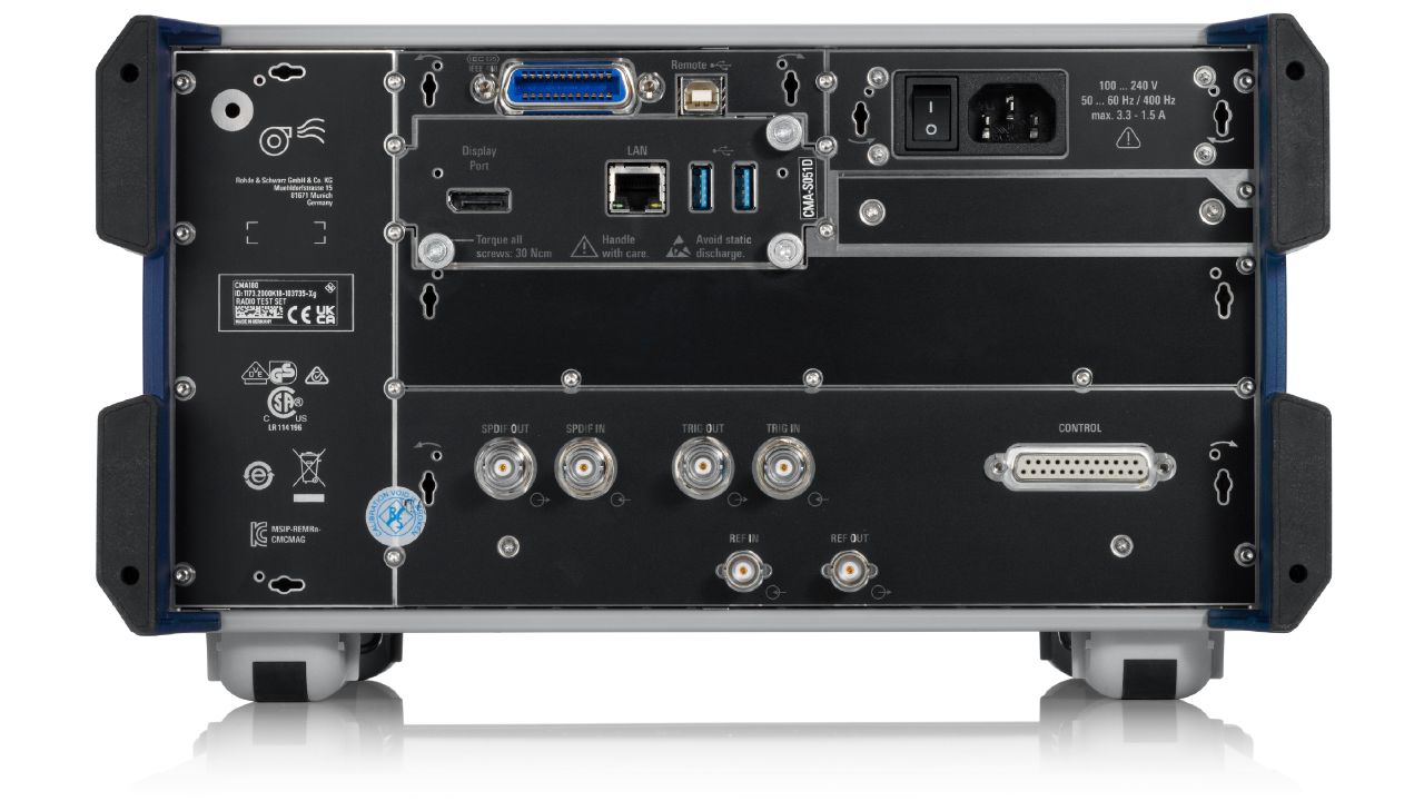 R&S®CMA180 無線電測試儀（DMR / P25 / NXDN / TETRA / 航電） 角度 4