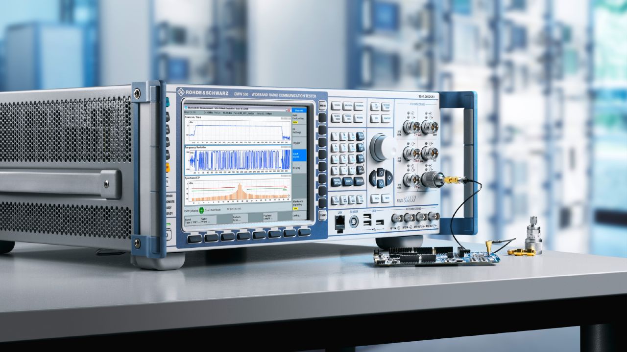 R&S®CMW500 寬頻無線通訊測試儀（多協定，LTE / NB-IoT / WLAN / Bluetooth） 角度 4