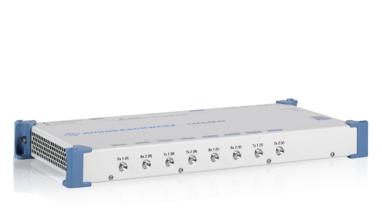 R&S®CMX-RF42 主動式射頻前端（44 GHz，5G mmWave 載波聚合） 角度 4