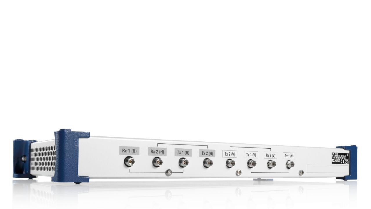 R&S®CMX-RF42E 主動式射頻前端（21.84 – 50.20 GHz，5G mmWave） 角度 2