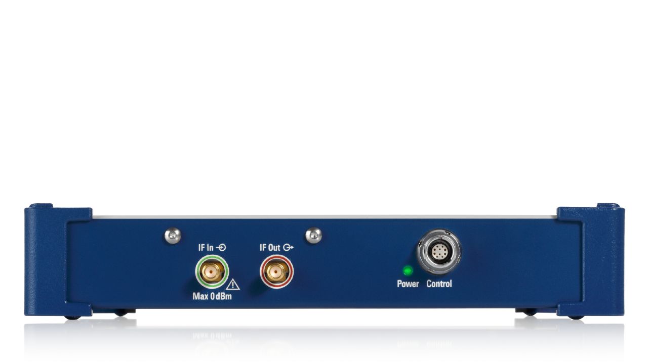 R&S®UWB HEAD CM-Z310A UWB 超寬頻測試擴展模組（4 – 13 GHz，搭配 CMP200） 角度 3