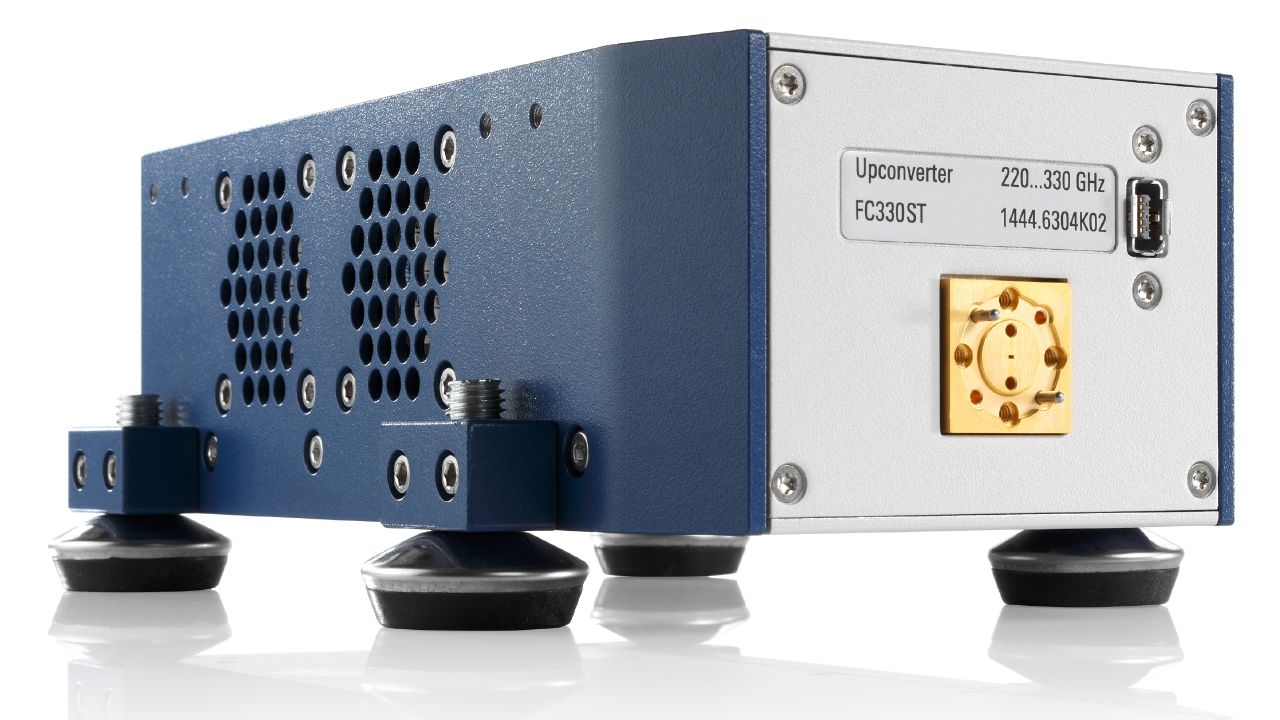 R&S®FC330ST 太赫茲頻率轉換器（220 – 330 GHz，H-band） 角度 3
