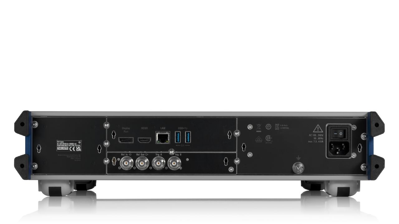 R&S®PVT360A 高效能向量訊號測試儀（整合 VSG + VSA，最高 6 GHz） 角度 4
