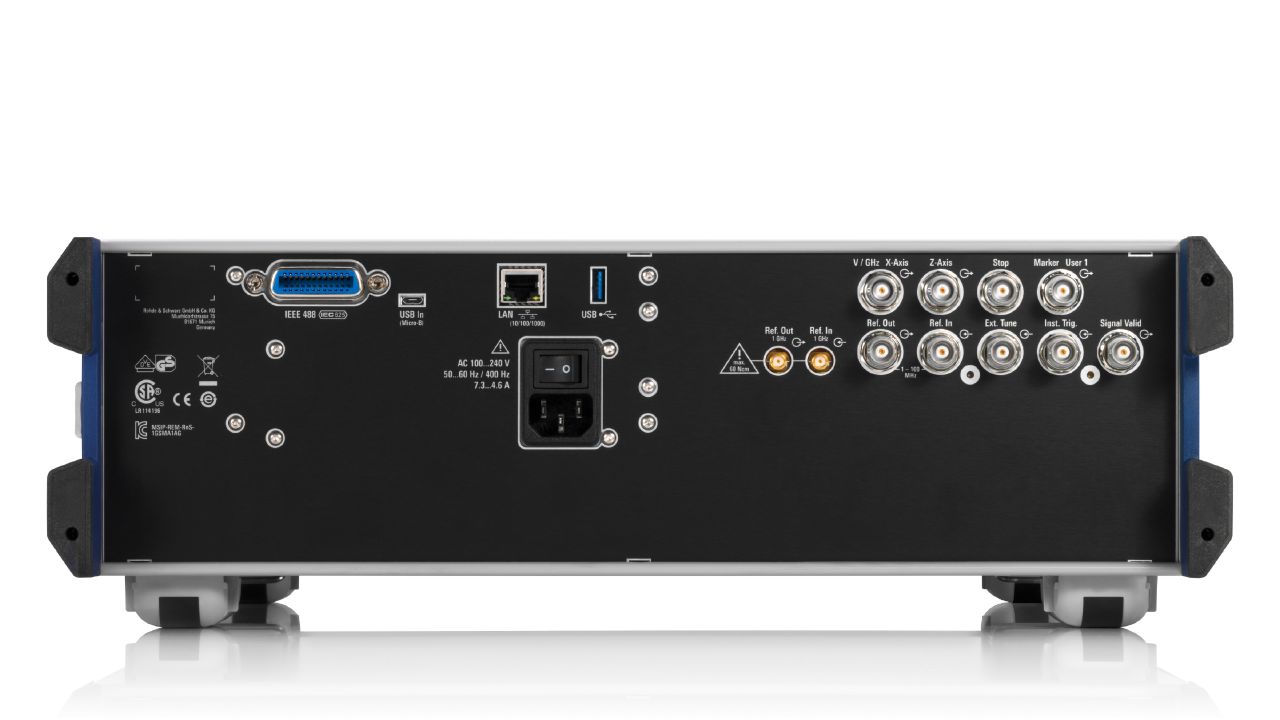 R&S®SMA100B RF 與微波訊號產生器（8 kHz – 67 GHz，可延伸至 170 GHz） 角度 4