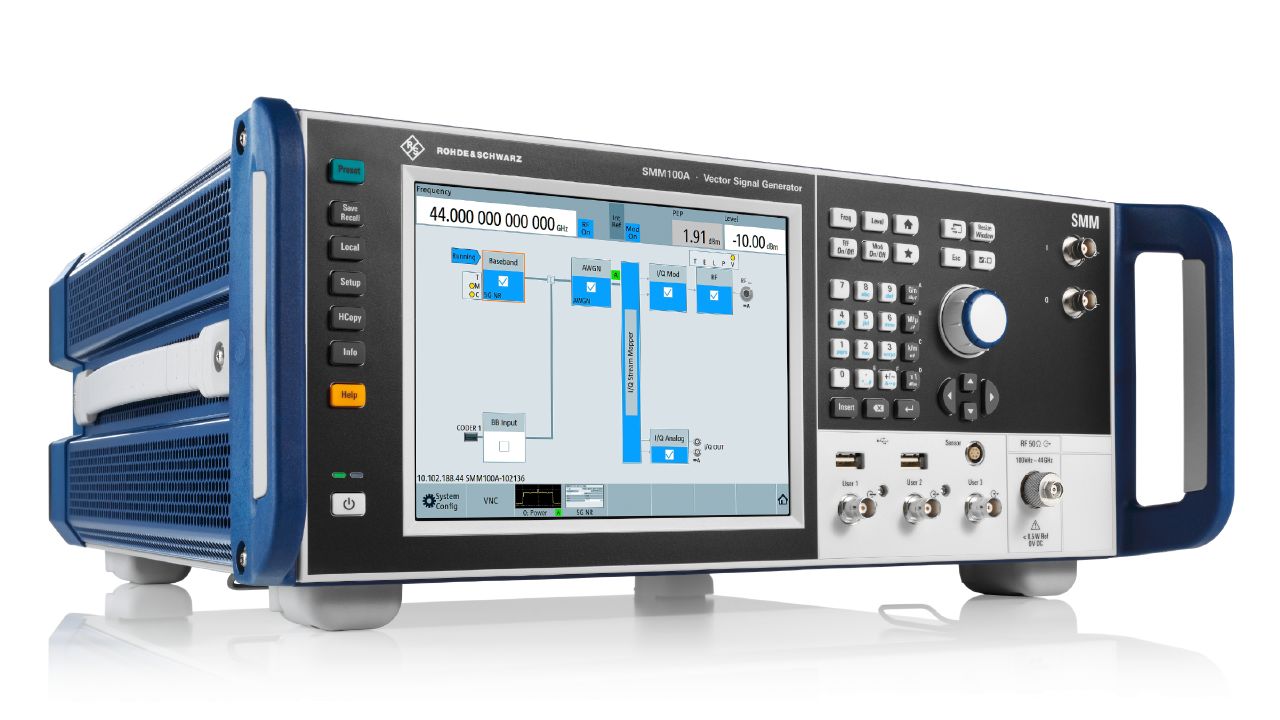 R&S®SMM100A 中階向量訊號產生器（100 kHz – 44 GHz，支援 5G NR / Wi-Fi 7） 角度 3