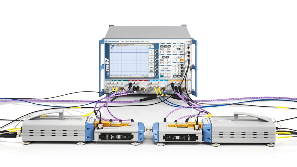 R&S®ZVA 向量網路分析儀（10 MHz – 110 GHz） 角度 2
